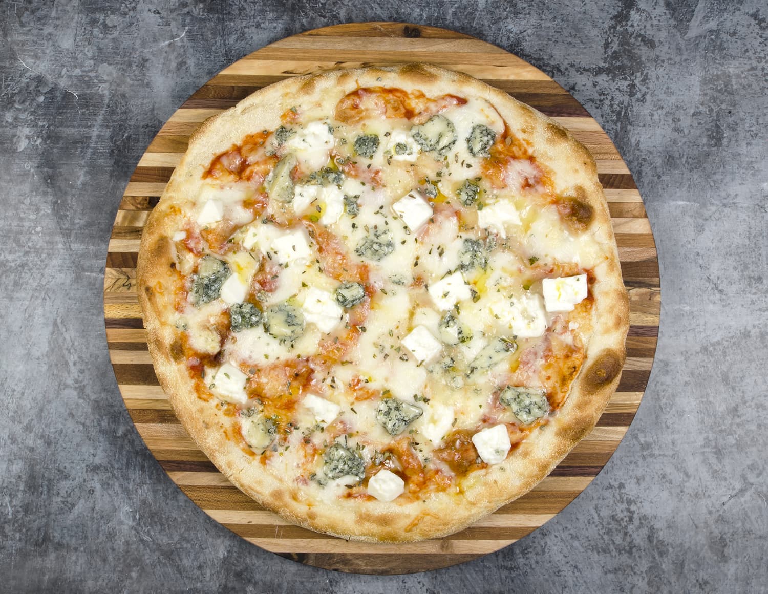 Пицца римская Четыре сыра